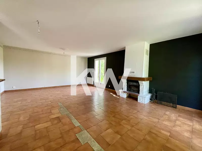 Immeuble, 343 m²