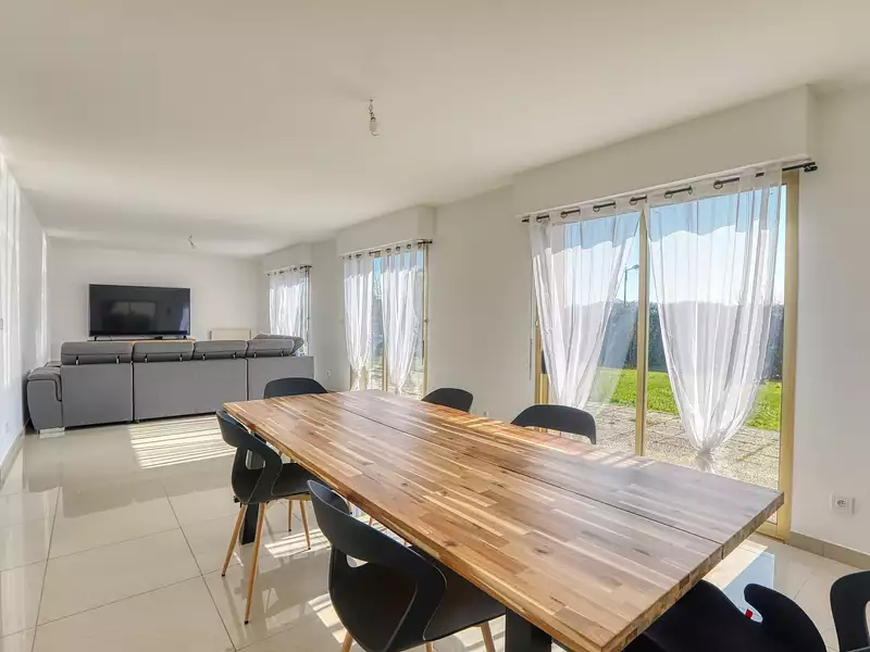 Maison, 114 m²