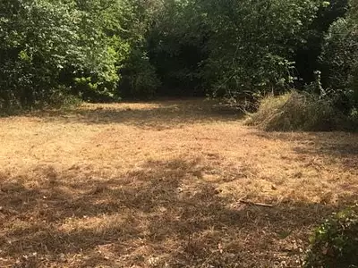 Terrain, 8 940 m²
