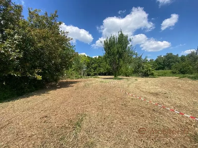 Terrain, 542 m²
