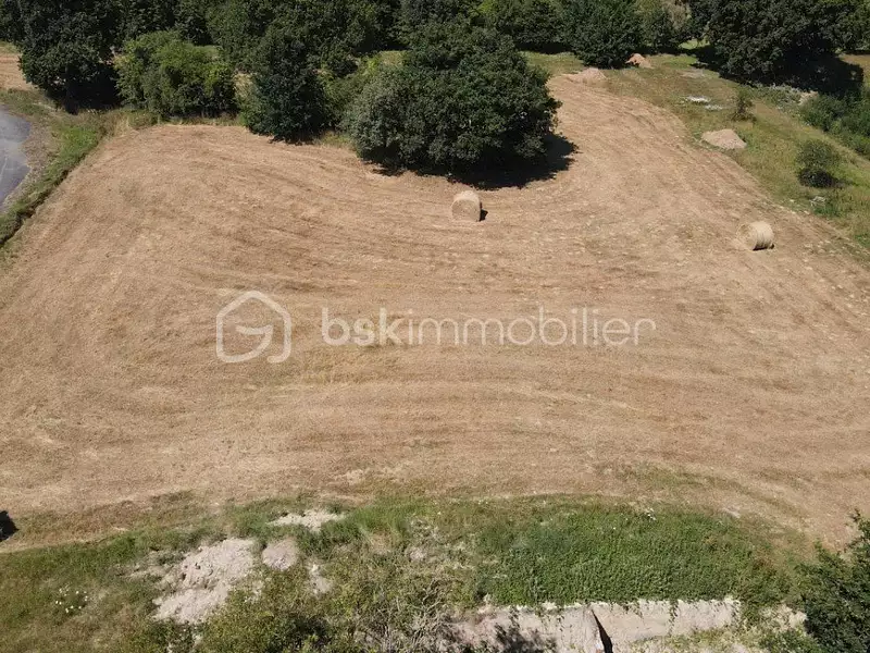 Terrain, 4 700 m²