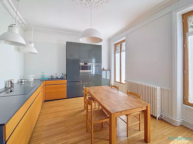 Appartement, 142 m²