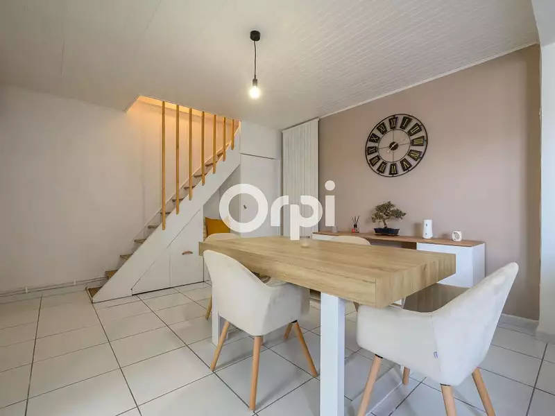 Maison, 93 m²