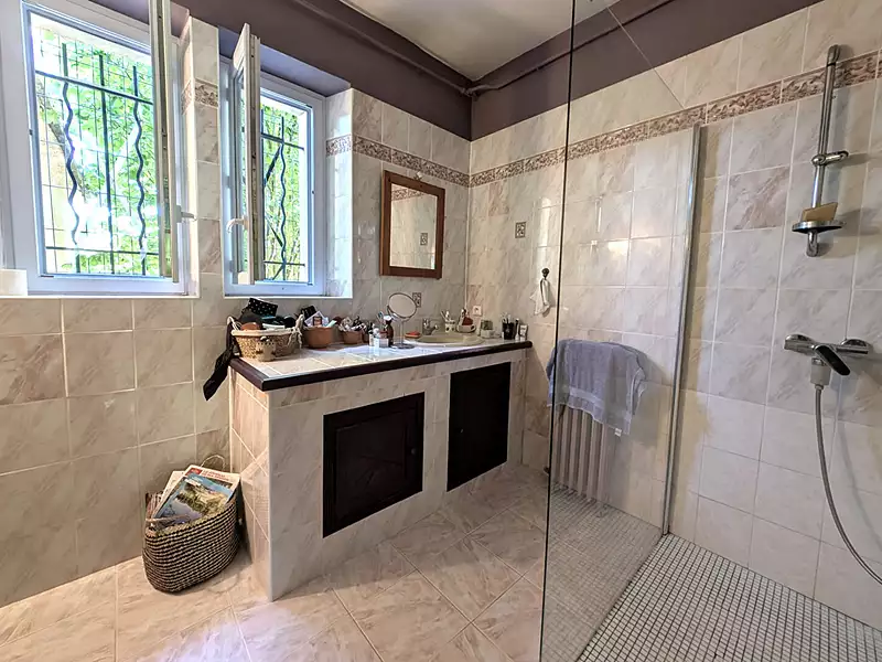 Maison, 193 m²