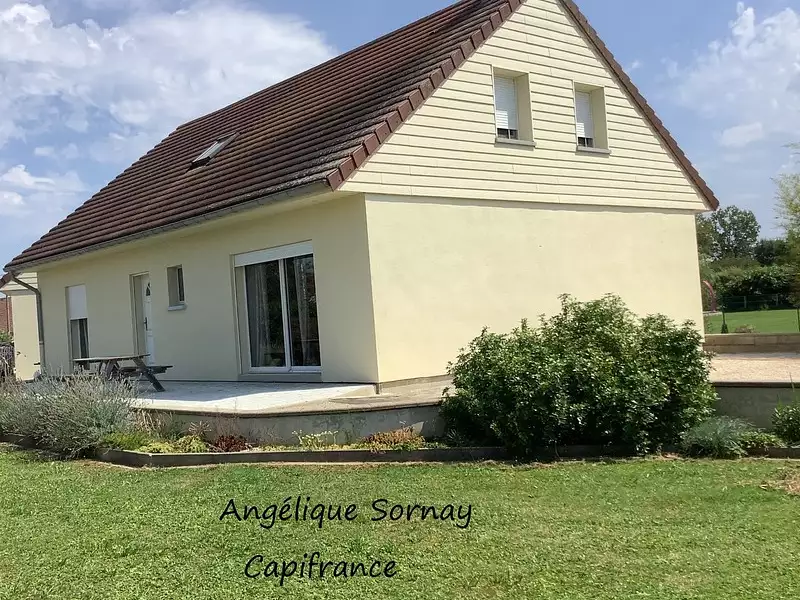Maison, 167 m²