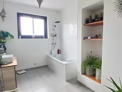 Maison, 247 m²