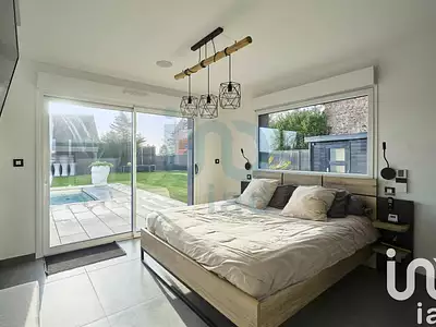 Maison, 386 m²