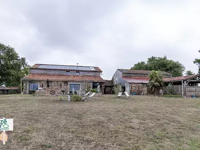 Maison, 281 m²