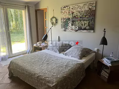 Maison, 250 m²