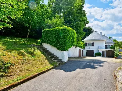 Maison, 195 m²