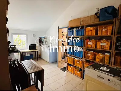 Maison, 230 m²