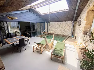 Maison, 270 m²