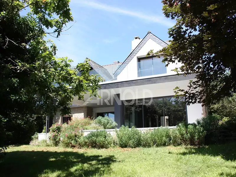 Maison, 222 m²
