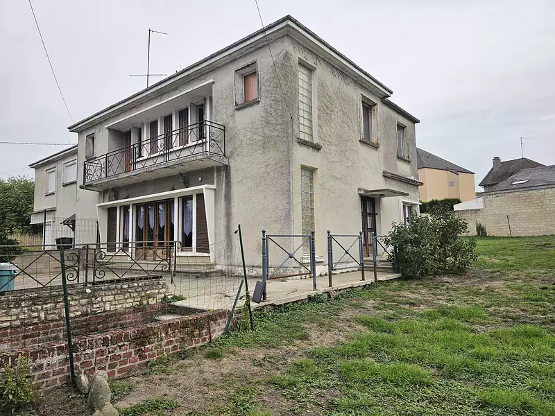 Maison, 180 m²