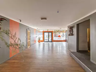 Immeuble, 335 m²
