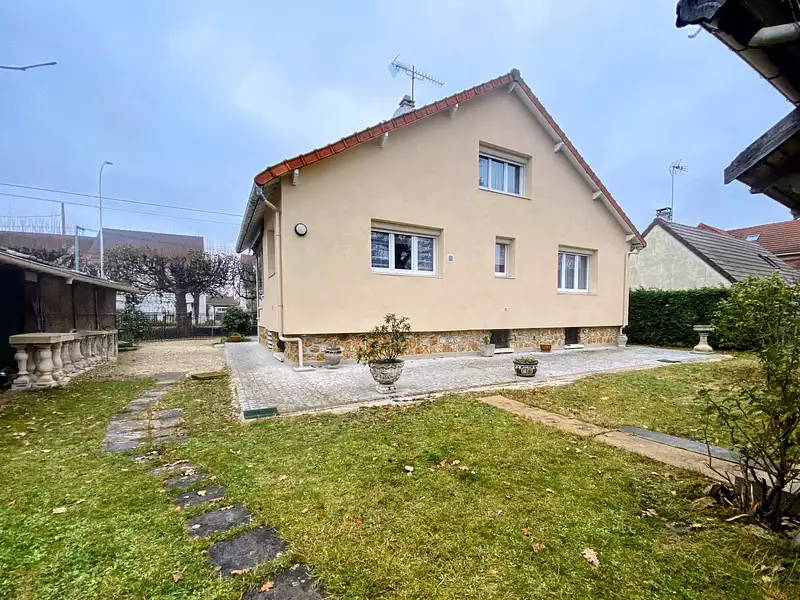 Maison, 117,68 m²