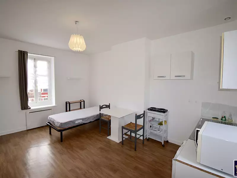 Immeuble, 140 m²