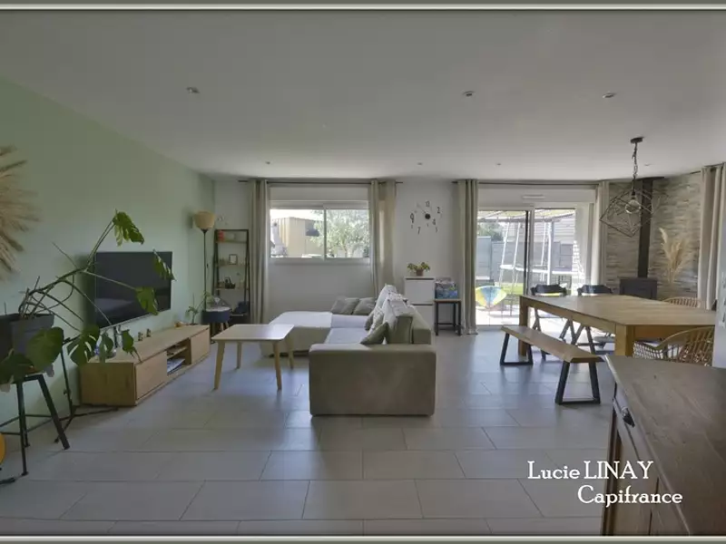 Maison, 131 m²