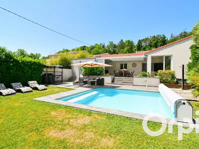 Maison, 150 m²