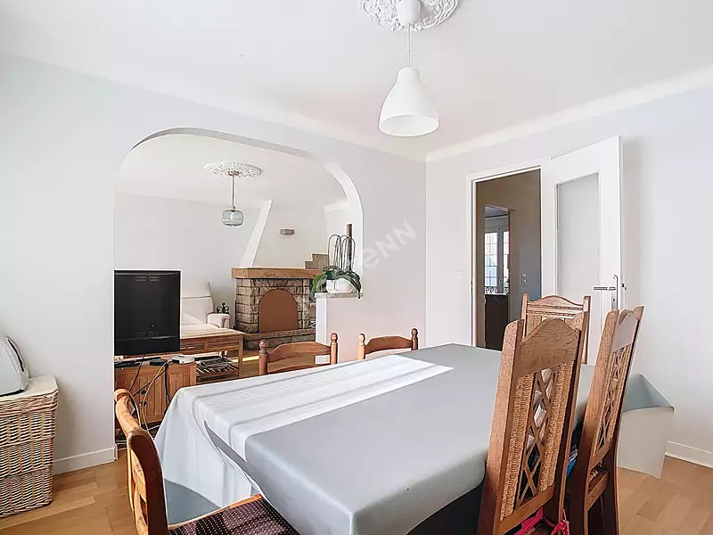 Maison, 124 m²