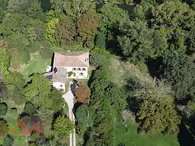 Maison, 315 m²