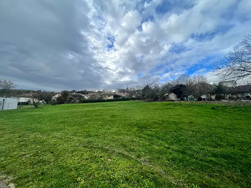 Terrain, 1 340 m²