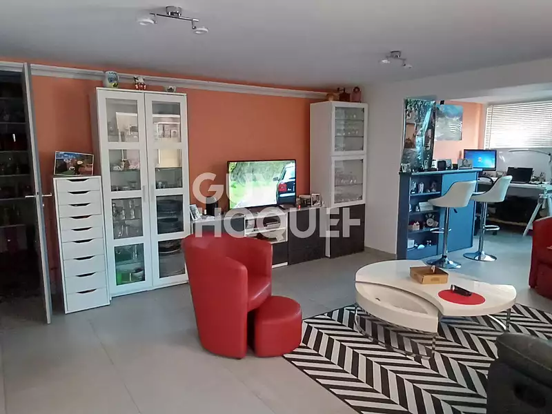 Maison, 185 m²