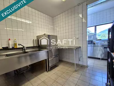 Immeuble, 560 m²