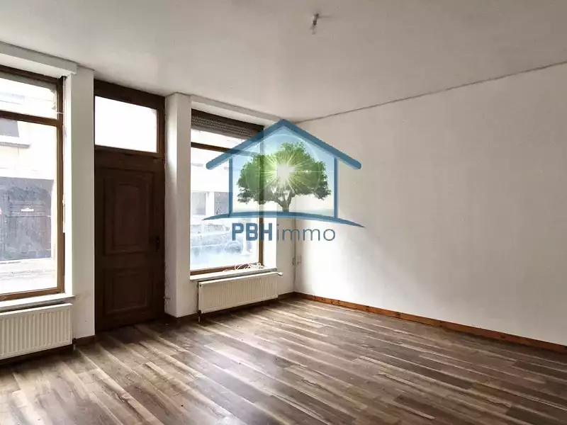Immeuble, 219,4 m²
