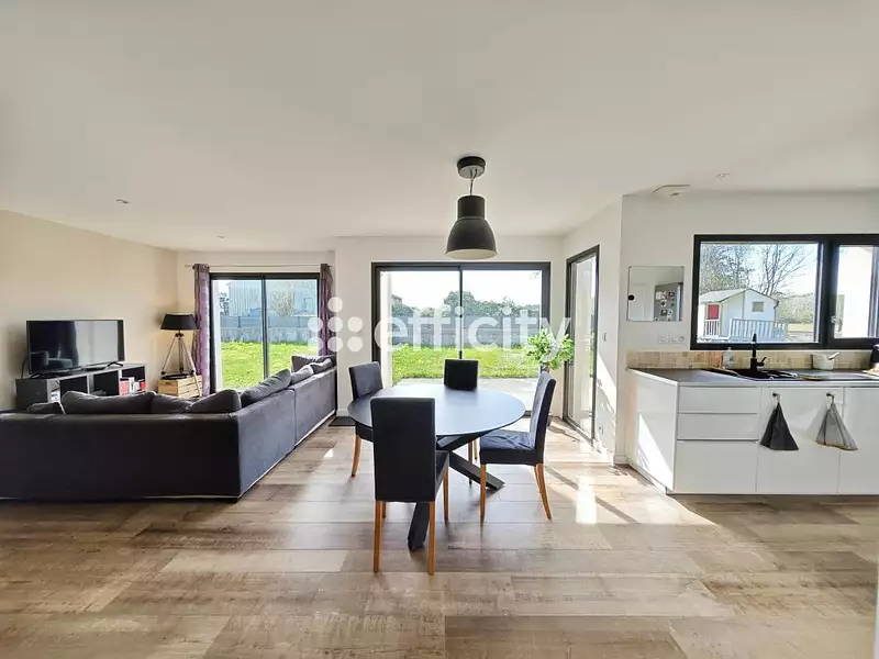 Maison, 126 m²