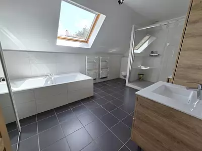 Maison, 196 m²