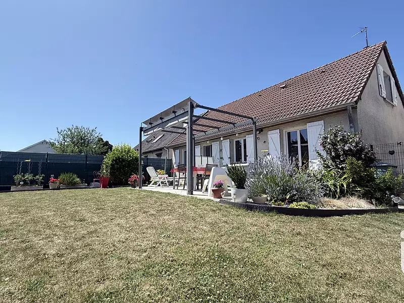 Maison, 115 m²