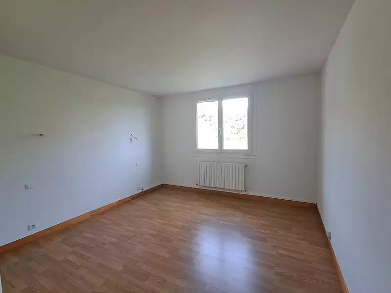 Maison, 185 m²