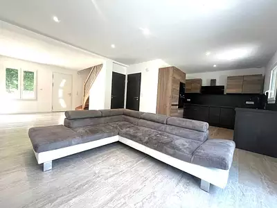 Maison, 99 m²