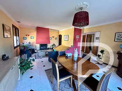 Maison, 183 m²