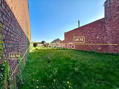 Terrain, 373 m²
