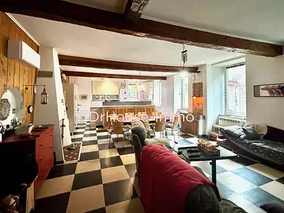 Maison, 600 m²