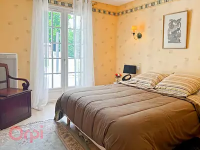 Maison, 210 m²