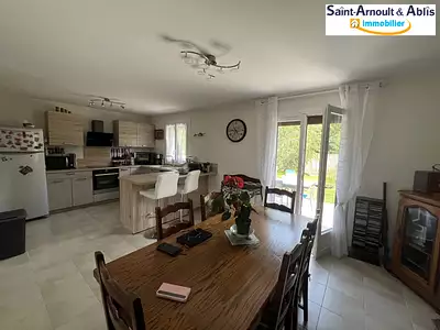 Maison, 84 m²