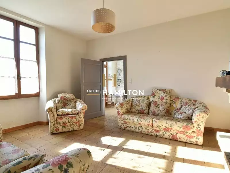 Maison, 145 m²
