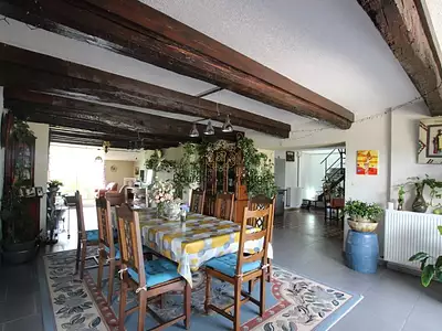 Maison, 248 m²