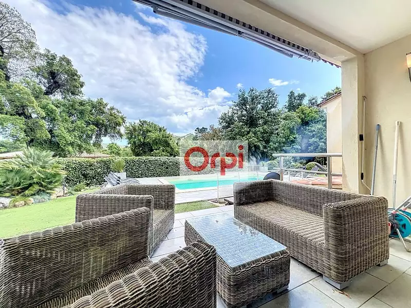 Maison, 124 m²