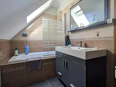 Maison, 99 m²