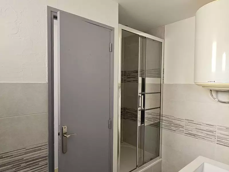 Immeuble, 300 m²