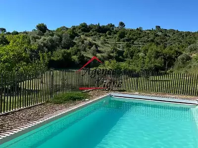 Maison, 200 m²
