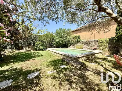 Maison, 220 m²