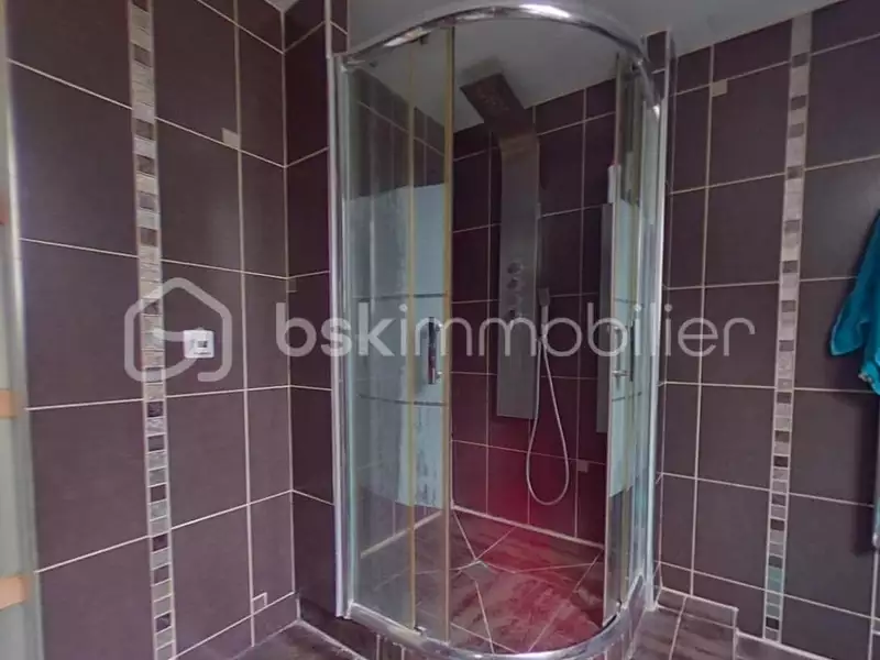Maison, 326 m²