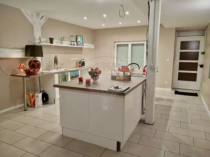 Maison, 224 m²