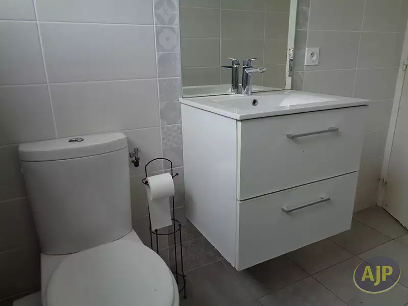 Maison, 84 m²