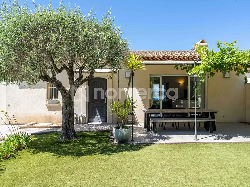 Maison, 410 m²